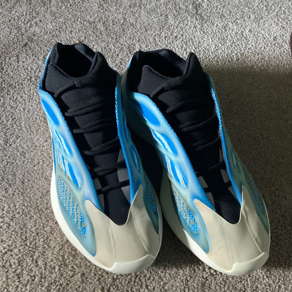 yeezy arzareth mens 14